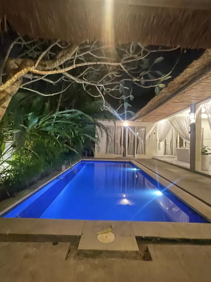 Villa Deluna Jimbaran