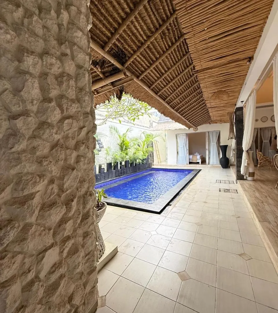 Villa Deluna Jimbaran