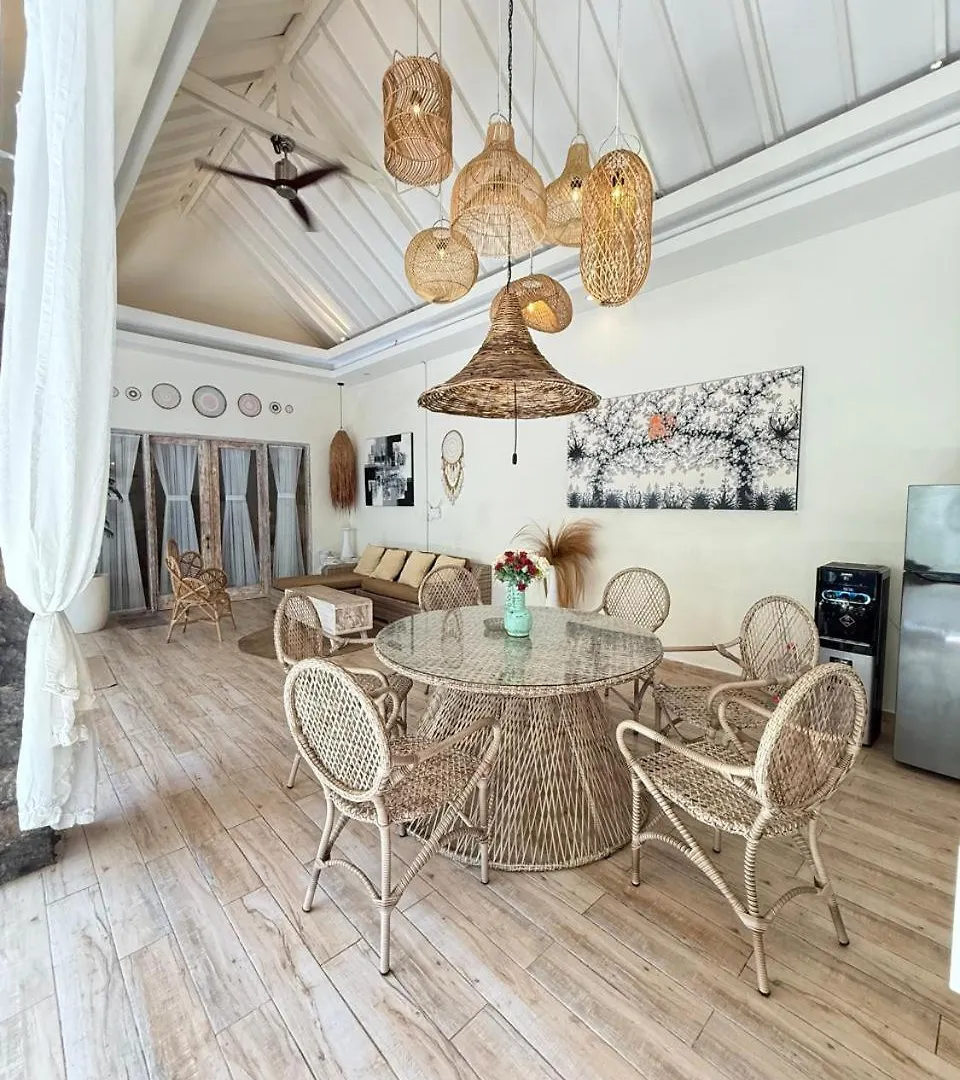 Villa Deluna Jimbaran  Indonesia